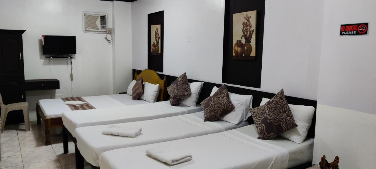 Center Parkway Pension House Калибо Екстериор снимка