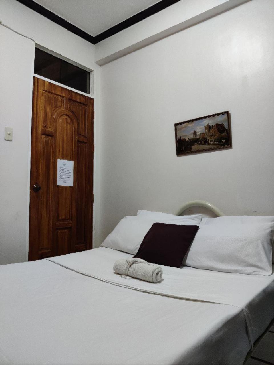 Center Parkway Pension House Калибо Екстериор снимка