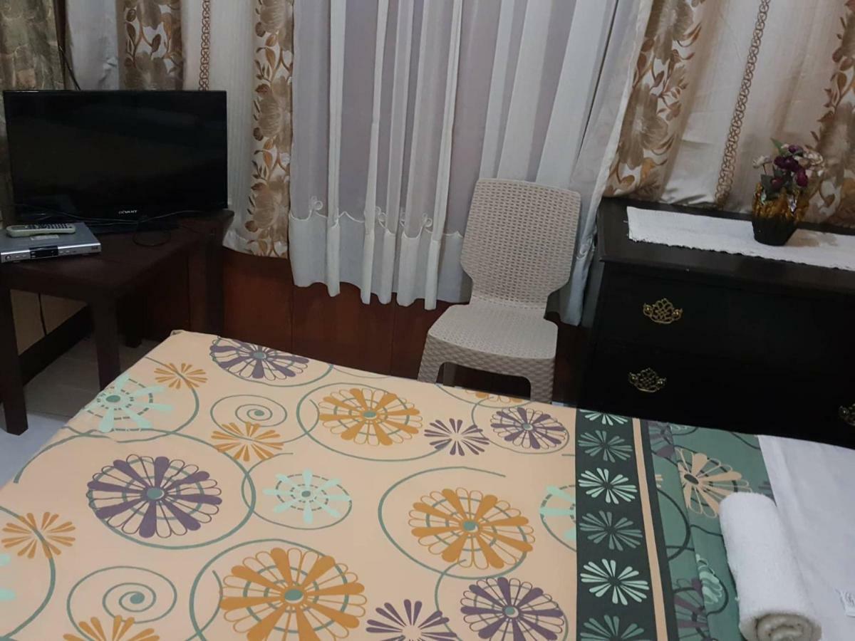 Center Parkway Pension House Калибо Екстериор снимка